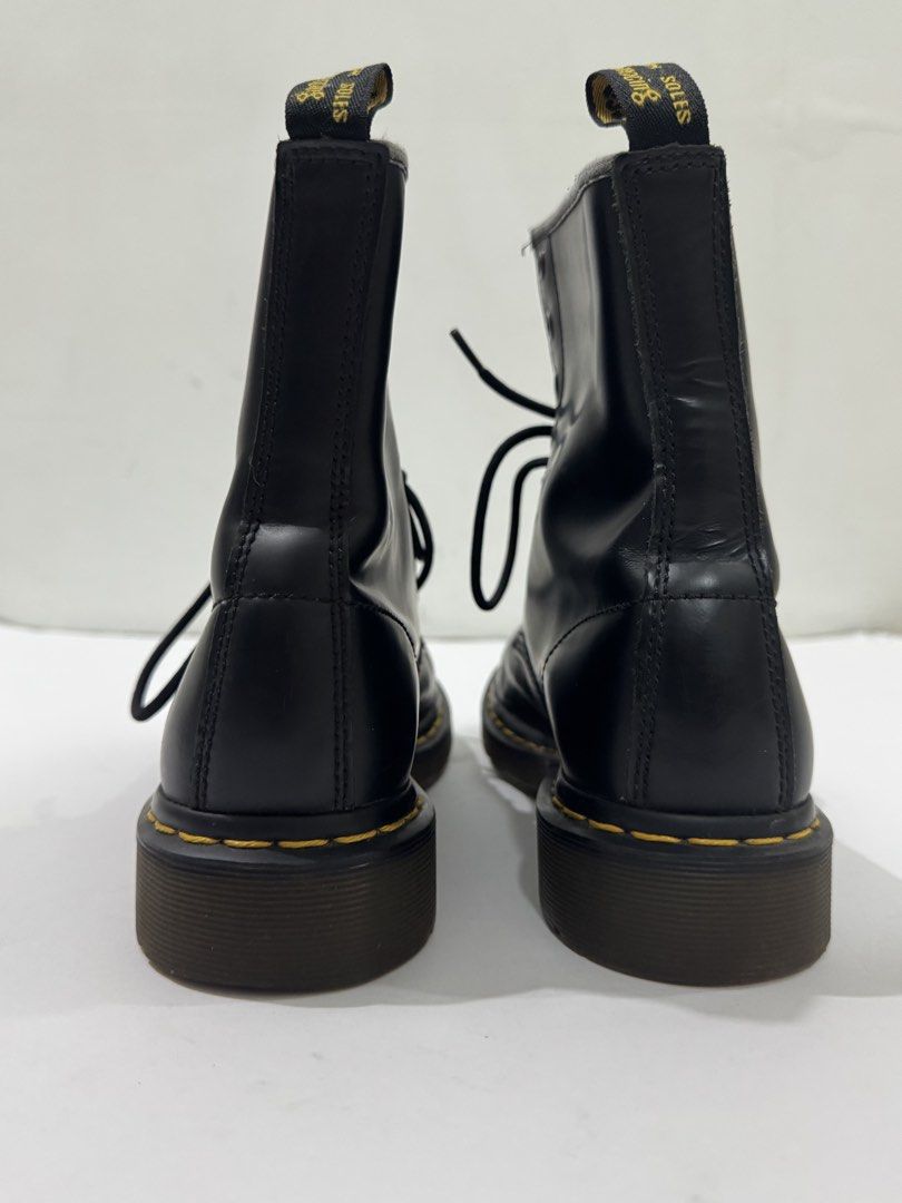 Dr. Martens 1460 W (Category: Boots) located in Binan City. Submitted by shederam (Listing ID 1466687953, Image 2). Description: Dr. Martens 1460 W | Php8500 Used few times only in USA & Canada especially during winter Bought in US Color: Black - Smooth Size: UK 6 | EU 39 | US 8 Issue ( Very Common in Dr. Marten ) Top Trim / Top Binding, Peeled off since i don’t use it anymore, and that part doesn’t have the same leather of the whole boot. Super 