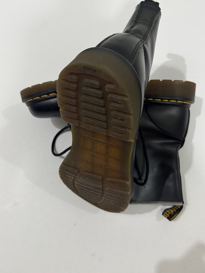 Dr. Martens 1460 W (Category: Boots) located in Binan City. Submitted by shederam (Listing ID 1466687953, Image 3). Description: Dr. Martens 1460 W | Php8500 Used few times only in USA & Canada especially during winter Bought in US Color: Black - Smooth Size: UK 6 | EU 39 | US 8 Issue ( Very Common in Dr. Marten ) Top Trim / Top Binding, Peeled off since i don’t use it anymore, and that part doesn’t have the same leather of the whole boot. Super 