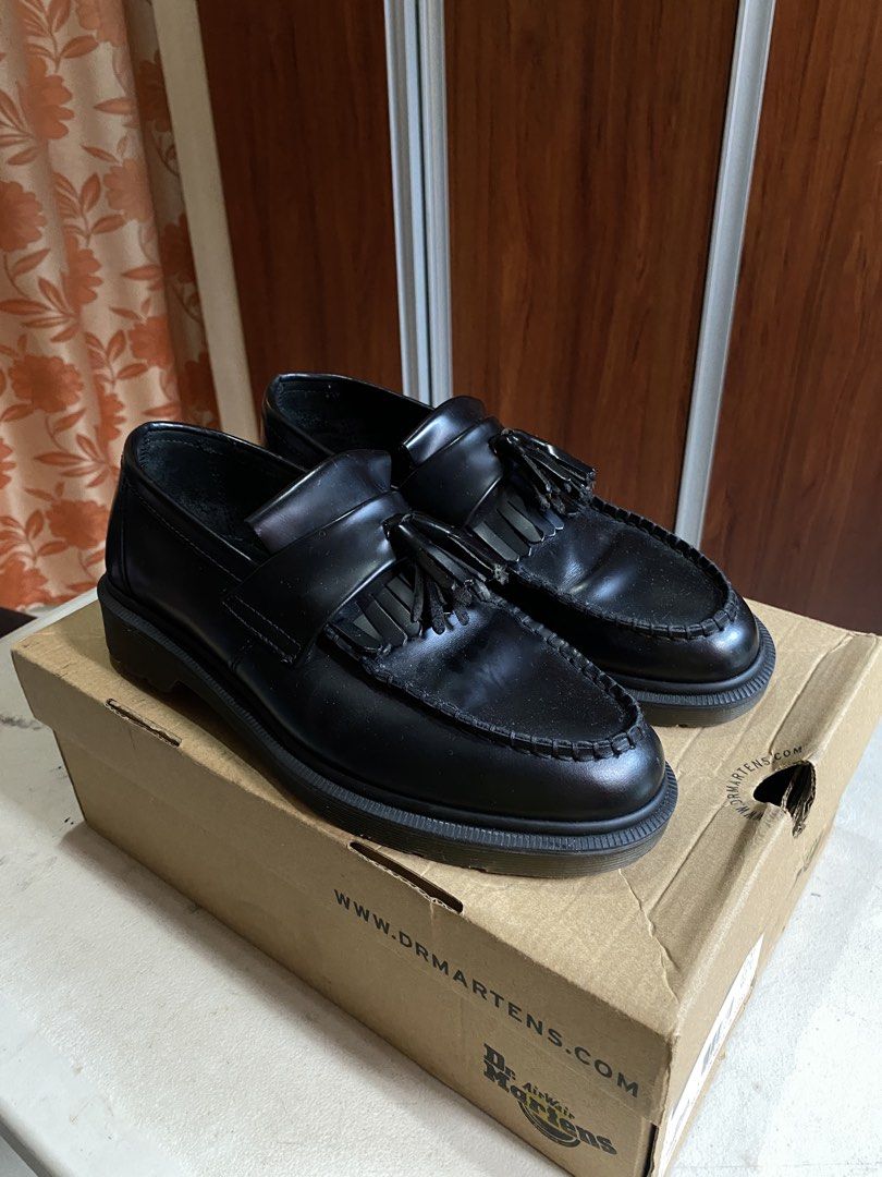 Dr. Martens Adrian Tassel Loafers (Category: Boots) located in Manila. Submitted by somebanothings2.0 (Listing ID 1466585000, Image 1). Description: Dr. Martens Adrian Tassel Loafers Black Noir Smooth Leather - used in office, no issues - bought in Japan, no box Loc: Welcome Rotonda, Quezon City Size: 8USM 9USL 7UK 41EU RFS: Decluttering Fixed price already. Other offers will be ignored. .