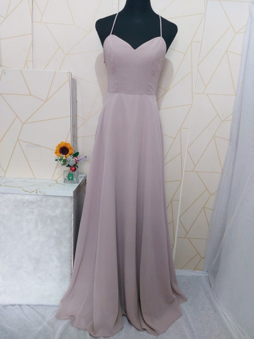 Dusty Mauve Chiffon Long Gown-small (Category: Evening dresses & gowns) located in Manila. Submitted by jollyann_b1990 (Listing ID 1466625518, Image 3). Description: ✨ AVAILABLE FOR SALE ✨ Perfect for weddings, debuts, prom, pageants & other special occasions. Size: [US Size: Small and Medium] Color: [Dusty Mauve] Material: [CHIFFON] Size: Small Bust: 34 inches Waist: 27 inches Length: 60 inches 📍 Pasig 🚚 Delivery available 📩 Send us a message