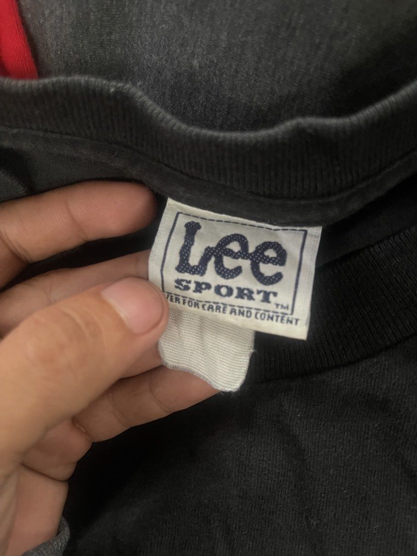 EAGLES (LEE ESPORT) (Category: Formal Shirts) located in Pasay City. Submitted by jam.tr1ft (Listing ID 1466567871, Image 3). Description: L-XL.