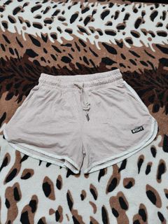 (Category: ) located in . Submitted by gelove.thrift (Listing ID 1466648696, Image 1). Description: .