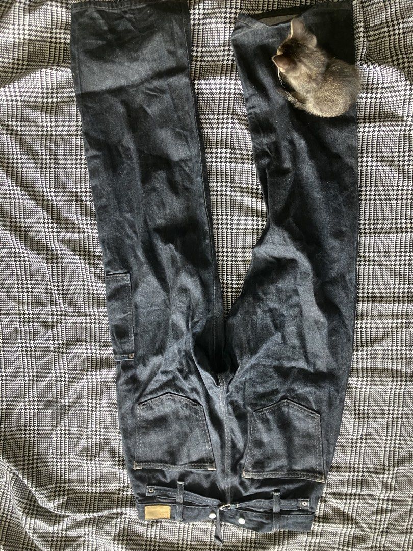Edwin carpenter-style work denim pant (Category: Jeans) located in Angeles City. Submitted by jnwsurplus (Listing ID 1466578939, Image 1). Description: W31 L30 Freeship.