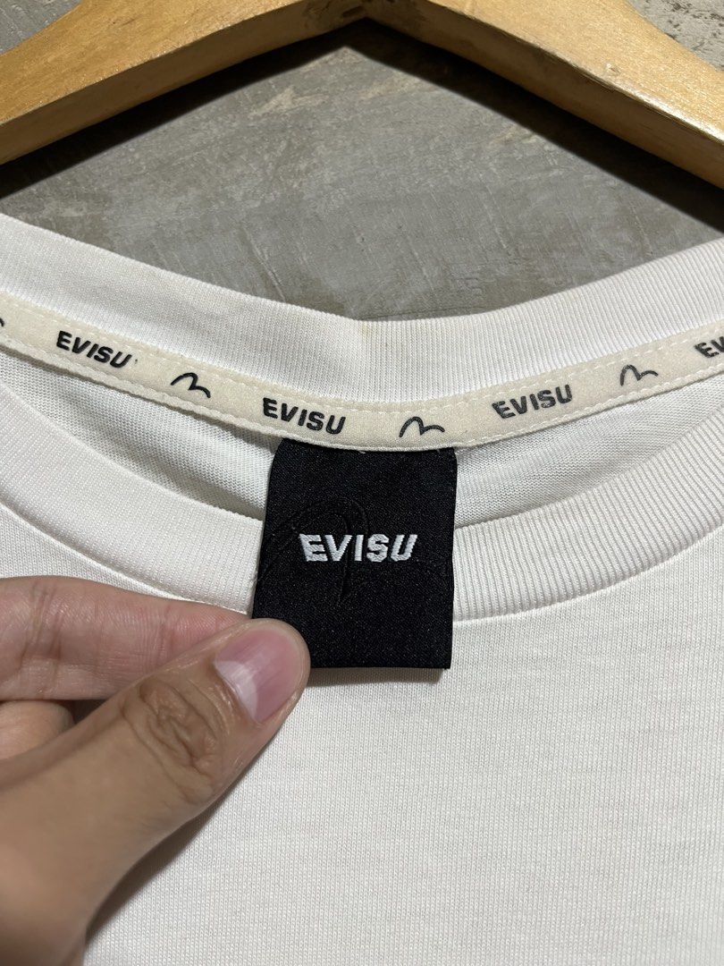 EVISU (Category: Tshirts & Polo Shirts ) located in Davao. Submitted by rylthriftz12 (Listing ID 1466762145, Image 3). Description: NEED WASH.