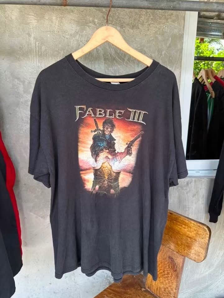 Fable III (Category: Activewear) located in Abucay. Submitted by ry_05 (Listing ID 1466571001, Image 1). Description: .