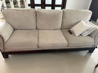 (Category: ) located in . Submitted by hrh7311 (Listing ID 1466569260, Image 1). Description: .