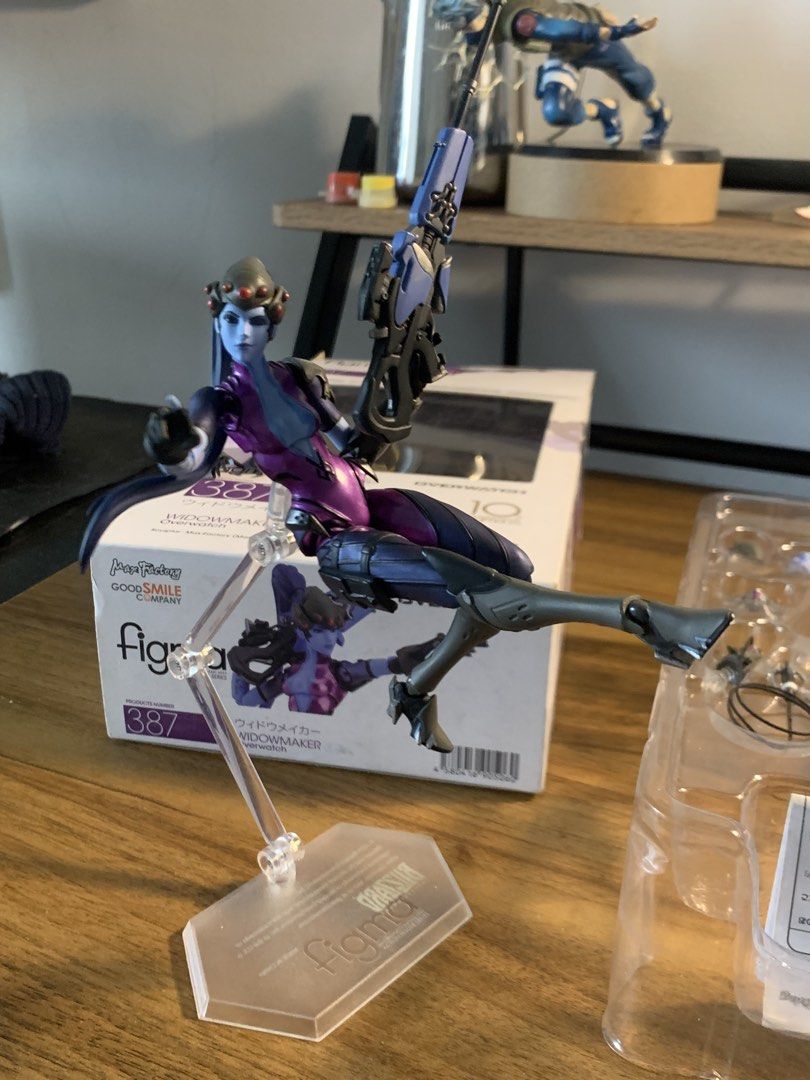 Figma Widowmaker (Category: Action & Battle Toys) located in Manila. Submitted by sellingmy.stuff (Listing ID 1466629226, Image 3). Description: - Official Figma #387 Widowmaker action figure from Overwatch - Manufactured by Max Factory / Good Smile Company - Great condition, no loose joints with complete accessories - Comes complete with original packaging and blister tray - Includes signature Widow's Kiss rifle, alternate faceplates, and displa