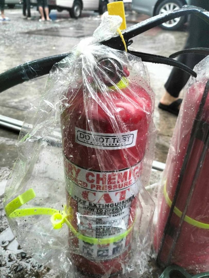 fire extinguisher for vehicle specs: 5lbs (Category: Everything Else Others) located in Manila. Submitted by 09171479278_elsie. (Listing ID 1466652735, Image 3). Description: fire extinguisher for vehicle specs: 5lbs.