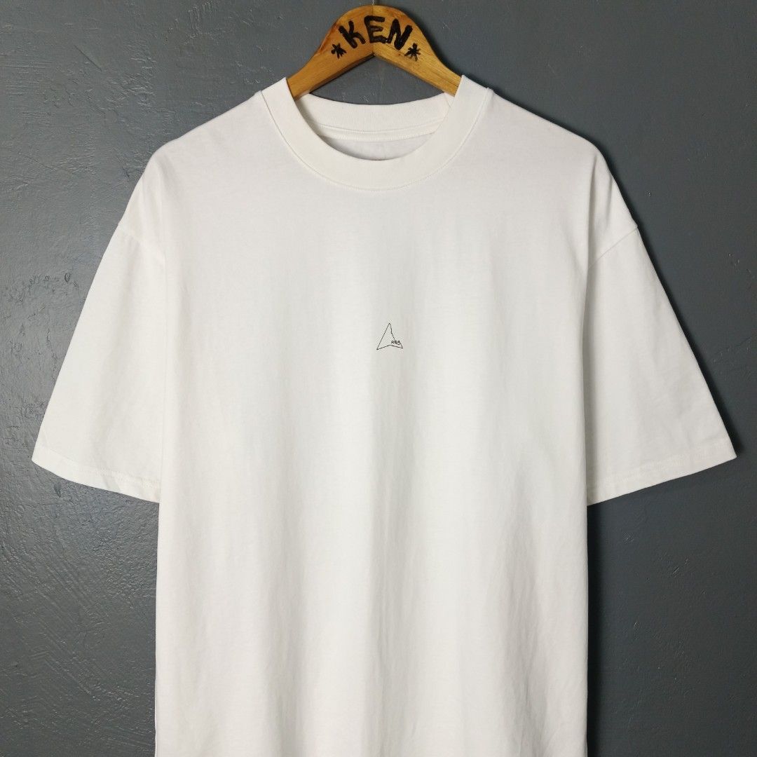 For Men - ROA - Mid Logo (Category: Tshirts & Polo Shirts ) located in Bacolod City. Submitted by drop.ph (Listing ID 1466727224, Image 3). Description: ROA - Logo Tee *Size L - 22x28.5 *Excellent cloth *1 Pinhole (armpit) *Price: 880php *Add SF if outside Bacolod City .