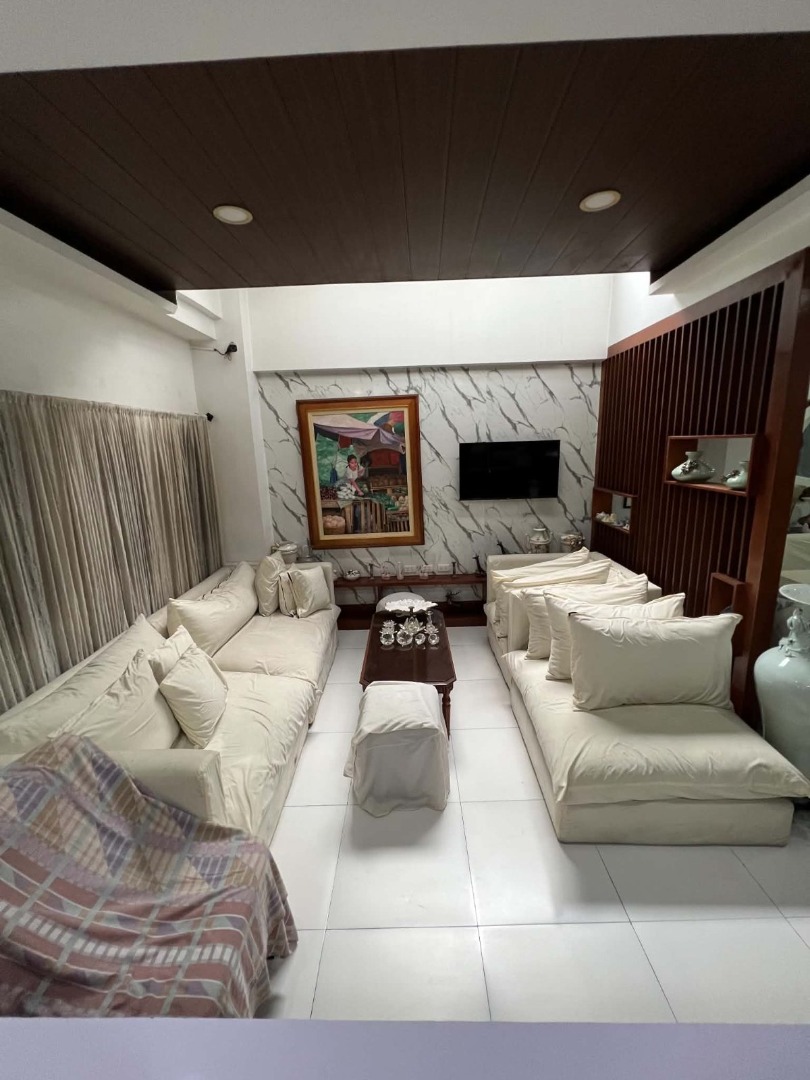(Category: ) located in . Submitted by luxerealtyph (Listing ID 1466687937, Image 1). Description: .