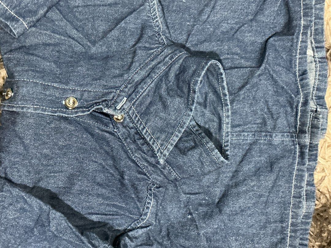 For women polo (Category: Others Tops) located in Manila. Submitted by de_annecloset (Listing ID 1466674986, Image 2). Description: .