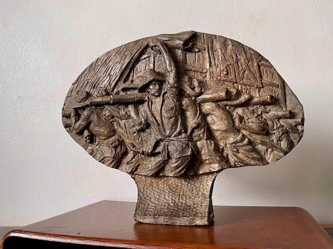 FRED BALDEMOR (Category: Vintage Collectibles) located in Bulacan. Submitted by koolstuffs_29 (Listing ID 1466769640, Image 1). Description: Filipino classic art titled “Bayanihan” by Fred Baldemor / cast brass w resin backing 25,000 + shipping/delivery fee Thank you 😊.