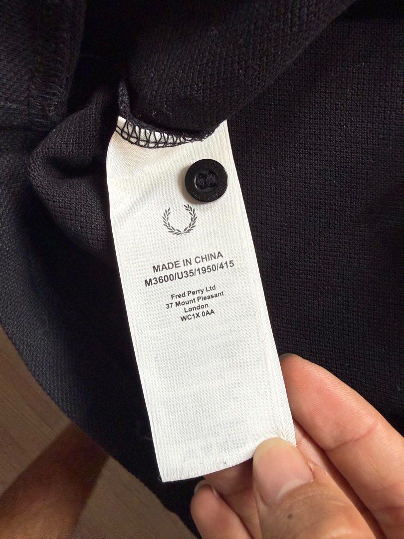 Fred perry polo shirt! (Category: Tshirts & Polo Shirts ) located in General Trias. Submitted by luxfinds2019 (Listing ID 1466773228, Image 3). Description: Fred perrry tipped poloshirt! 1300 shipped Xsmall to small 18.5by25.5 Excellent condition 💯 No issue Loc laguna Pm.