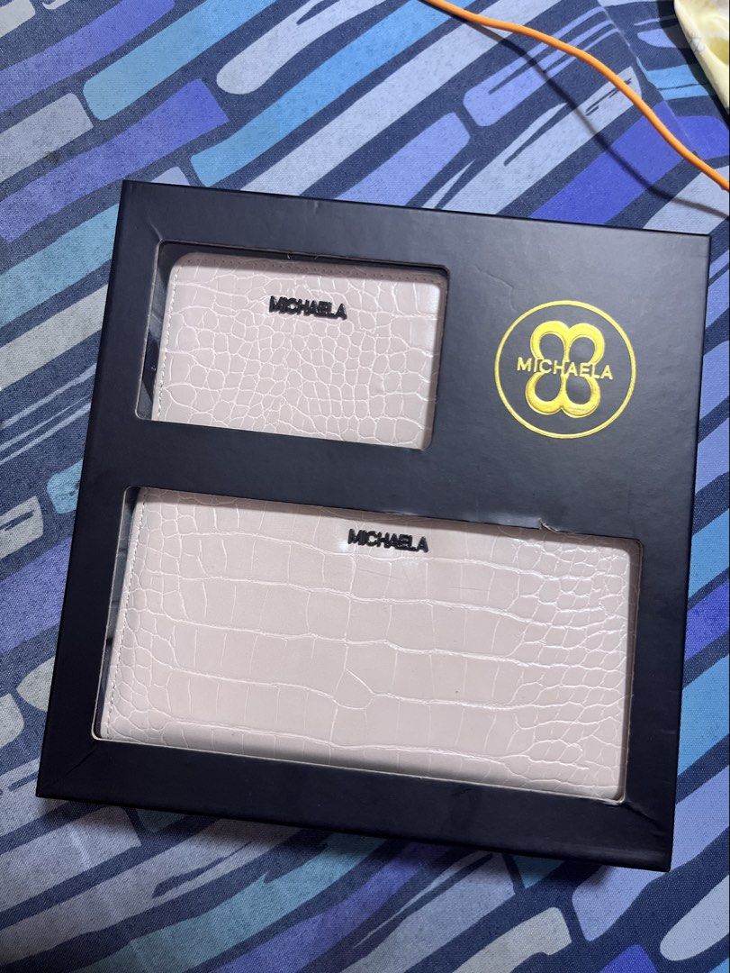 fs: michaela purse and pouch (Category: Purses & Pouches) located in Manila. Submitted by acy_yc (Listing ID 1466676953, Image 2). Description: fs: michaela pouch and purse, brand new and never used (original price ₱1,600) 🤍 rfs: need cash for check up. ❤️‍🩹.