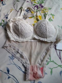 （分類：）位於 。 由 tiffany991 提交（商品編號 1466773280，圖片 1）。簡介： 。