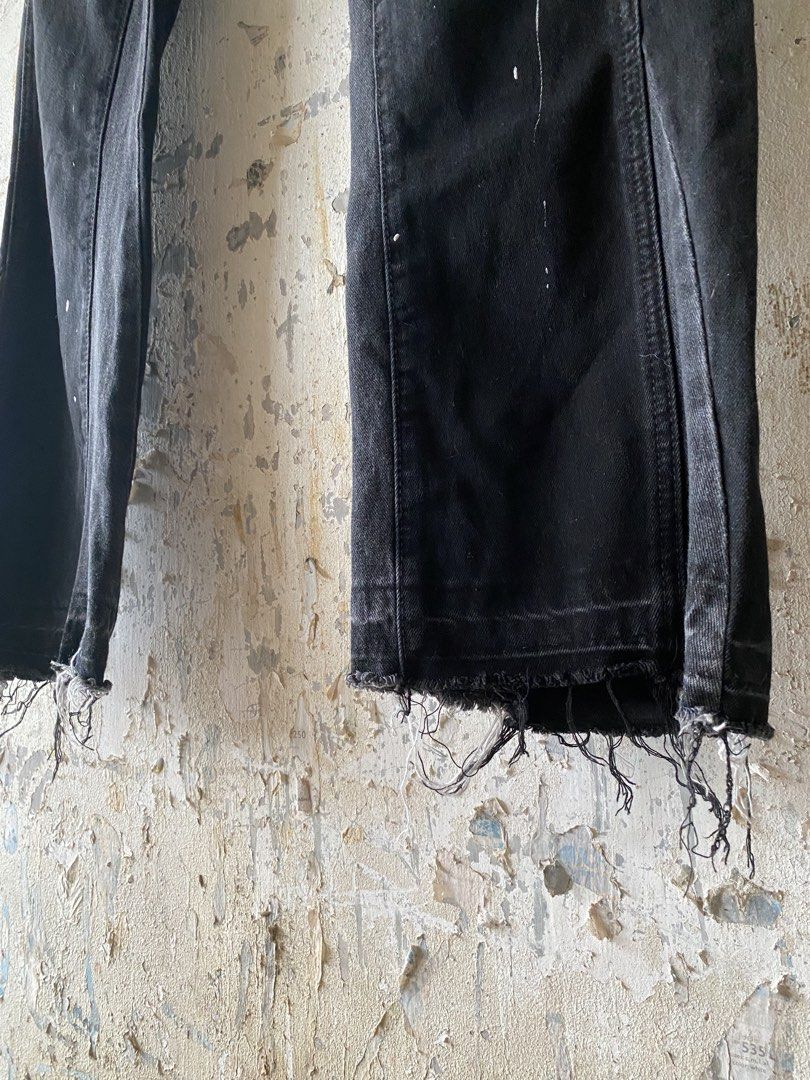 Gallery Dept - Paint Splatter Carpenter Pants (Category: Jeans) located in Puerto Princesa. Submitted by something___. (Listing ID 1466654645, Image 3). Description: Gallery Dept. - Paint Splatter Carpenter Pants Tagged Size: 28-34 (Dimension) Waist: 17” Length: 43.5 Leg Opening: 9.8 Condition: Excellent Color rate: 9.7 Flaws: None.
