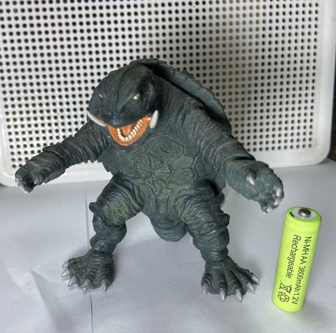 Gamera assorted (Category: Figurines & Statues) located in Maria Aurora. Submitted by zorotoyz (Listing ID 1466713236, Image 3). Description: Assorted gamera.