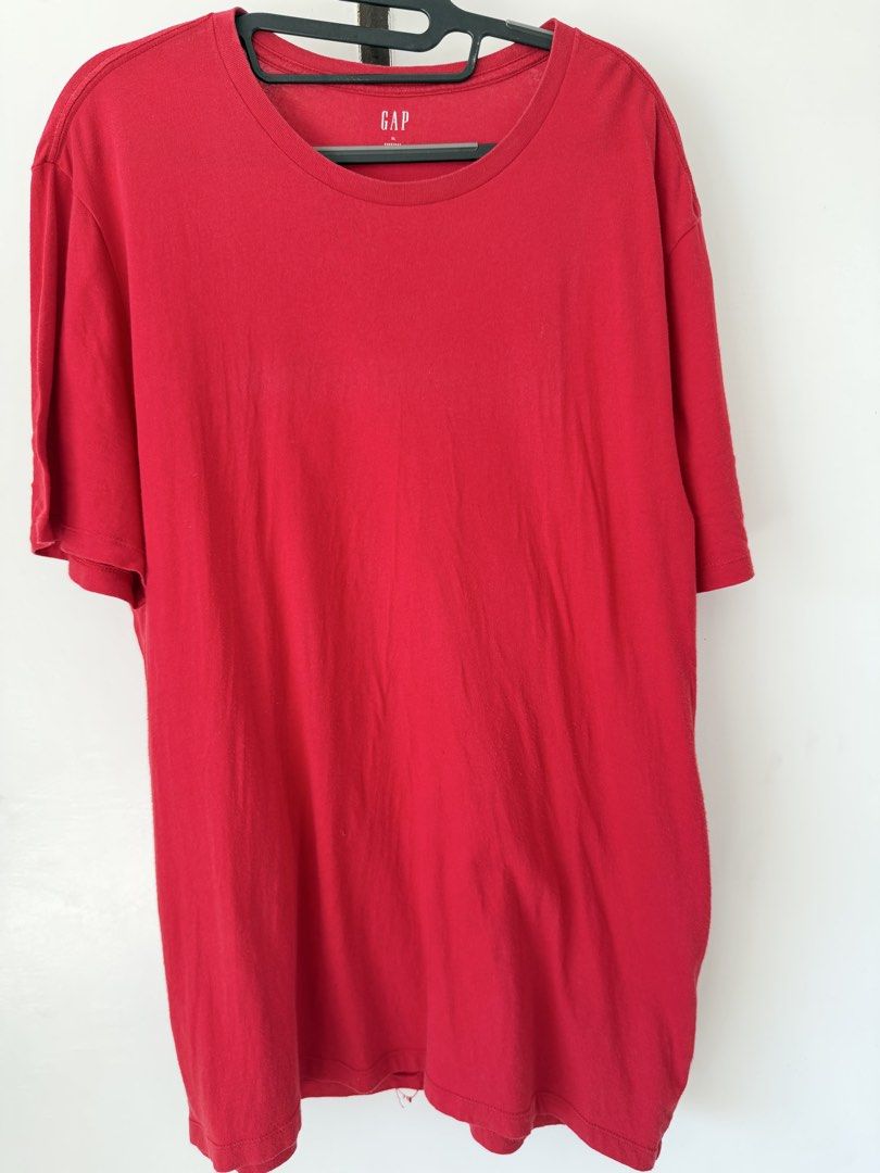 GAP Everyday Red T-Shirt XL (Category: Shirts) located in Quezon City. Submitted by satisfied_buyer (Listing ID 1466581755, Image 1). Description: - Brand: Gap - Item: Everyday Red T-Shirt - Size: XL - Material: 100% cotton - Origin: Made in Vietnam - Design: Classic crew neck, short sleeves - Condition: Clean overall, with a minor faint mark near the right shoulder blade on the back Shoulders 47m Chest 50m Length 72m .