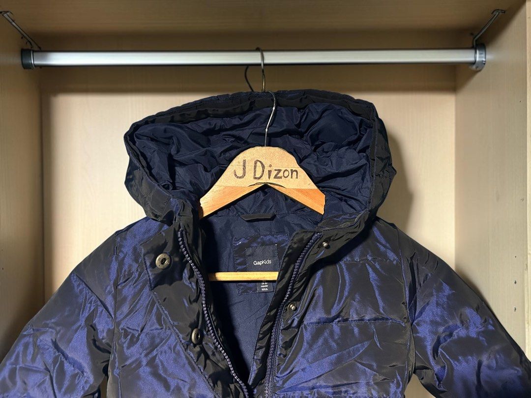 Gap Girl Kids Puffer Jacket (Category: Babies & Kids Fashion) located in Caloocan City. Submitted by marcapina2211 (Listing ID 1466753194, Image 2). Description: Gap Girl Kids Puffer Jacket Size: XS Dimes: 15 x 20 No issue excellent condition .