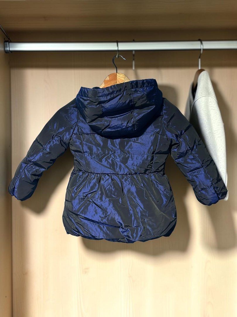 Gap Girl Kids Puffer Jacket (Category: Babies & Kids Fashion) located in Caloocan City. Submitted by marcapina2211 (Listing ID 1466753194, Image 1). Description: Gap Girl Kids Puffer Jacket Size: XS Dimes: 15 x 20 No issue excellent condition .
