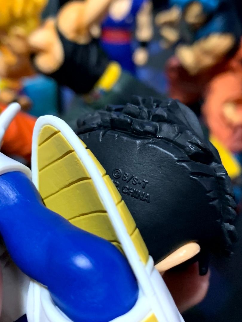 G×Materia - Kid Gohan (Category: Figurines & Statues) located in Davao. Submitted by store.teamdenzhobbies (Listing ID 1466733957, Image 3). Description: INFO: Authentic, Loose MARKINGS: Body, Base ISSUE: Broken peg .