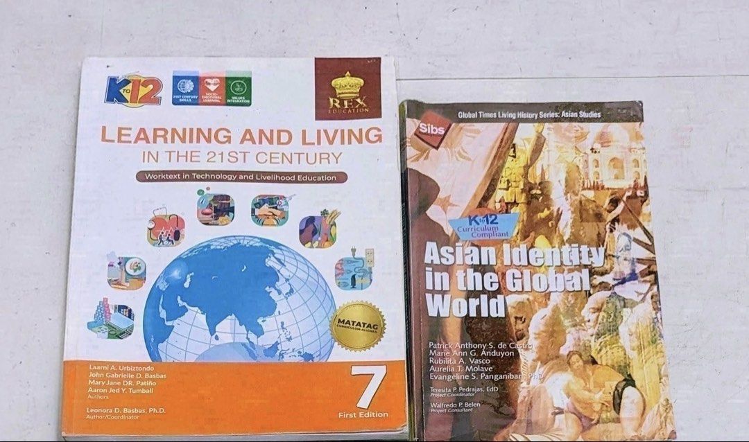Grade 7 books (Category: Textbooks) located in Rizal. Submitted by sadie0425 (Listing ID 1466670971, Image 1). Description: .