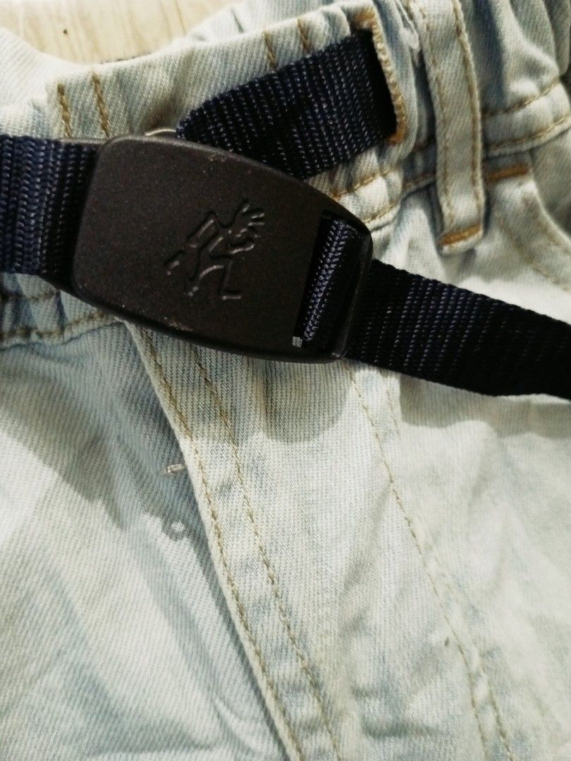 Gramicci X Beams Jeans (Category: Jeans) located in General Santos City (Dadiangas). Submitted by silvervintage77 (Listing ID 1466601183, Image 3). Description: Gramicci X Beams Jeans excellent 9.5/10 color rate Size 30-32 Length 38 Leg opening 8 Cordura Fabric.