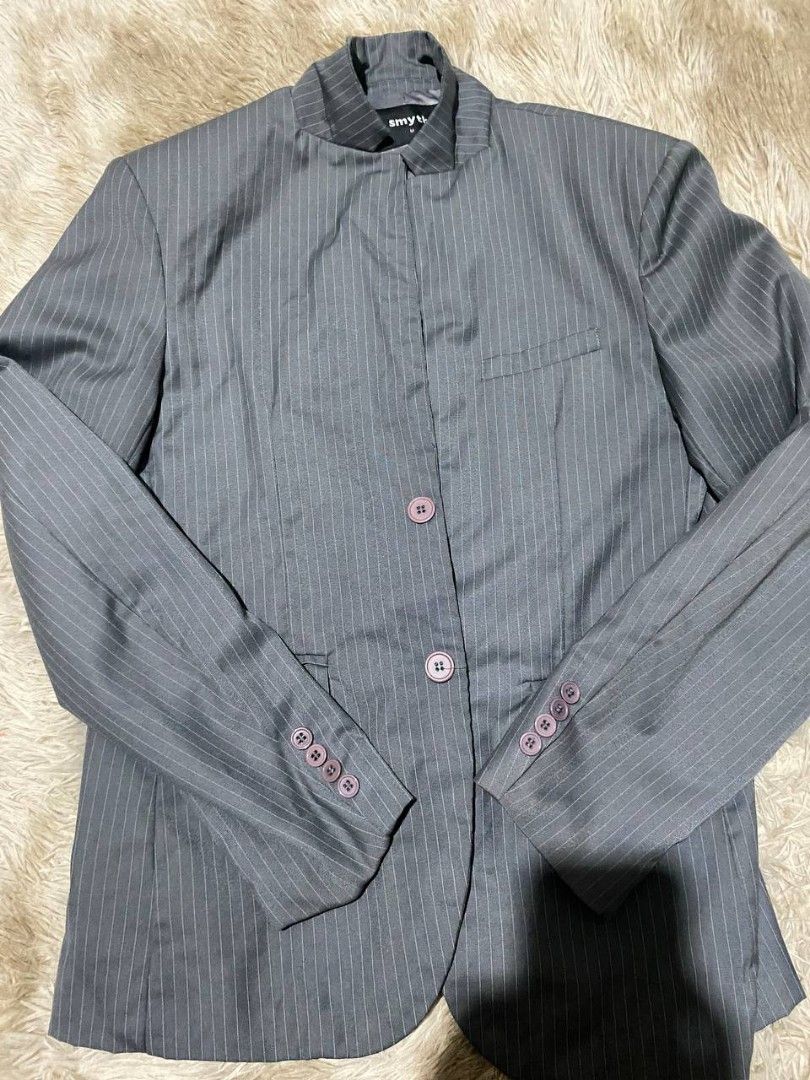 Gray Pinstripe Long-Sleeve Blazer (Category: Coats, Jackets and Outerwear) located in Manila. Submitted by jnmgo (Listing ID 1466563977, Image 1). Description: .