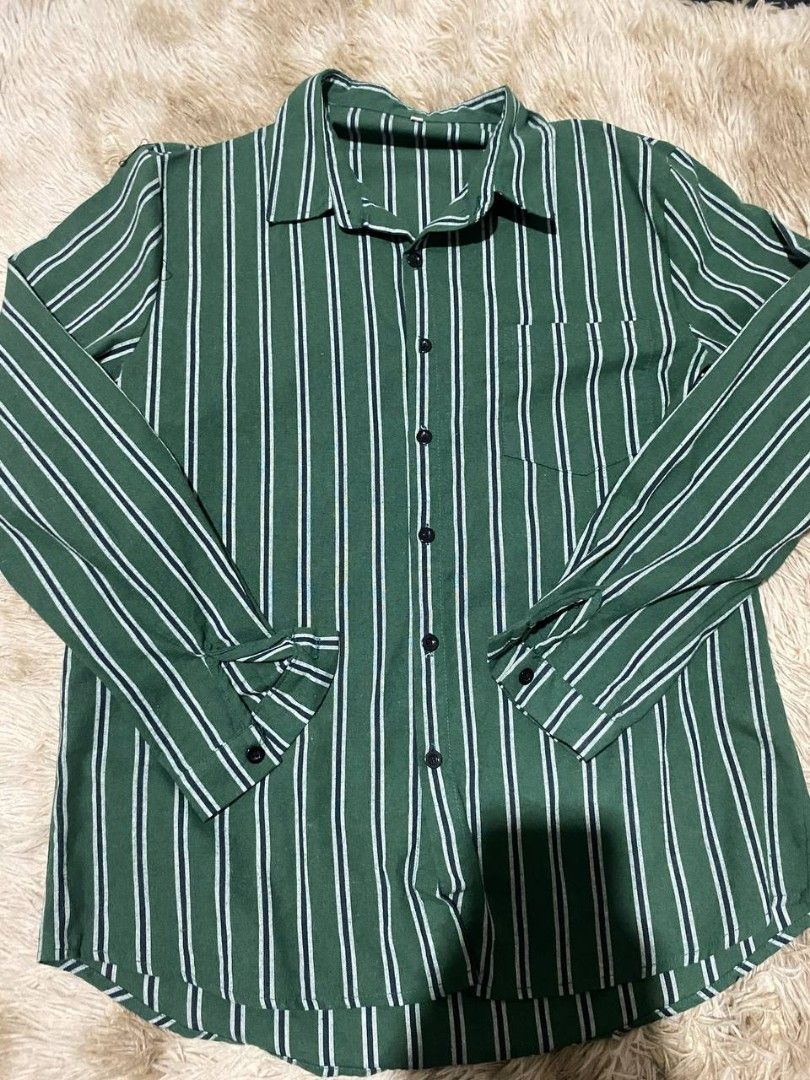 Green & White Striped Long-Sleeve Button-Up Shirt (Category: Longsleeves) located in Manila. Submitted by jnmgo (Listing ID 1466563721, Image 1). Description: .