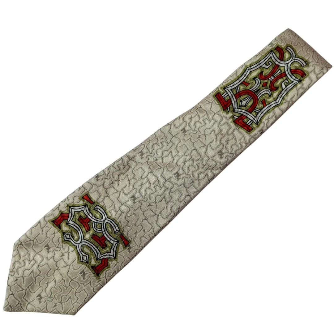 Grey Emblem Neck Tie (Category: Ties) located in Abucay. Submitted by gibzzz123 (Listing ID 1466643245, Image 1). Description: • All items are ON HAND and ready to be shipped/picked up. • Items are preloved/ukay, so please expect minimal signs of usage unless stated otherwise. • No major issues — good condition unless otherwise indicated in the listing. • Actual color may slightly vary due to lighting and screen settings. • All available photos a