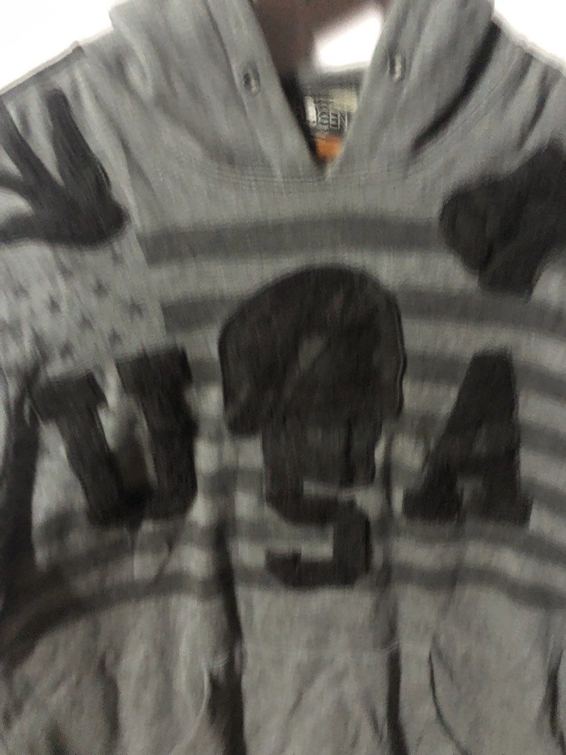 Grey HYDROGEN USA panther design (Category: Coats, Jackets and Outerwear) located in Cagayan de Oro. Submitted by kennymiiiiii (Listing ID 1466712445, Image 2). Description: 24*28 No issue Feel free to negotiate.