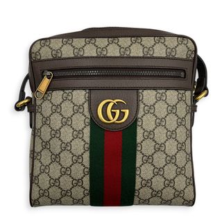 (Category: ) located in . Submitted by carousellluxury (Listing ID 1466651932, Image 1). Description: .