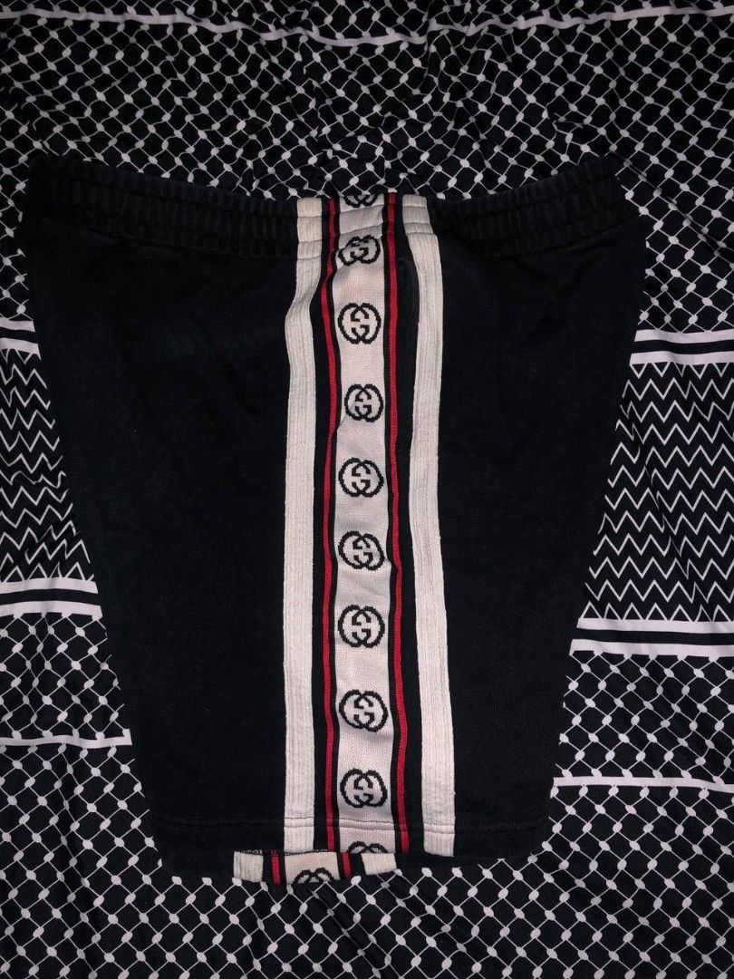 Gucci Shorts (Category: Shorts) located in Romblon. Submitted by teppthrift. (Listing ID 1466728419, Image 1). Description: -waist 34 - 9/10 condi - Premium ribbed texture along the cuffs and waistband - Crafted in Italy from high-quality cotton - Classic designer streetwear piece, perfect for elevated casual looks.