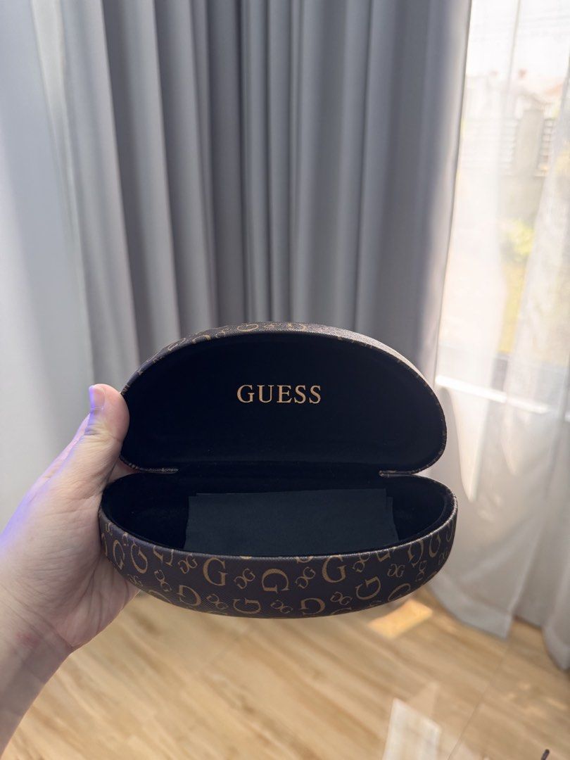 Guess Eyeglass Hard Case -Aunthentic (Category: Accessory Holder, Box & Organizers) located in Mexico. Submitted by hayascentph (Listing ID 1466723900, Image 1). Description: *Declutter *Mode of payment Gcash/Maya Wallet *Delivery Fee to be shouldered by buyer *We ship Nationwide *Courier JNT or LBC cash on delivery, Cash on pick up in nearest LBC branch Need a new scent? Follow my Facebook page for perfume finds! Facebook Page: Haya Scent Carous