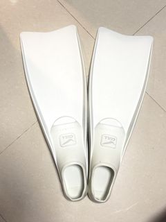 （分類：）位於 。 由 tra00 提交（商品編號 1466593389，圖片 1）。簡介： 。