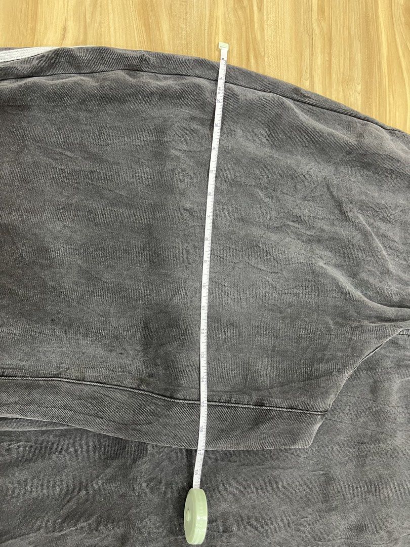 Acid Wash Denim Pants with Side Stripes (Category: Jeans) located in Angeles City. Submitted by thriftsij (Listing ID 1466743664, Image 2). Description: -Dark grey acid wash denim pants. -Size M (Freesize) -40 l 17 Thigh 11 lo -Relaxed baggy fit Three white side stripes running down both legs. -Durable denim fabric with a worn-in vintage look. -Great streetwear piece, easy to style with oversized tees or hoodies..