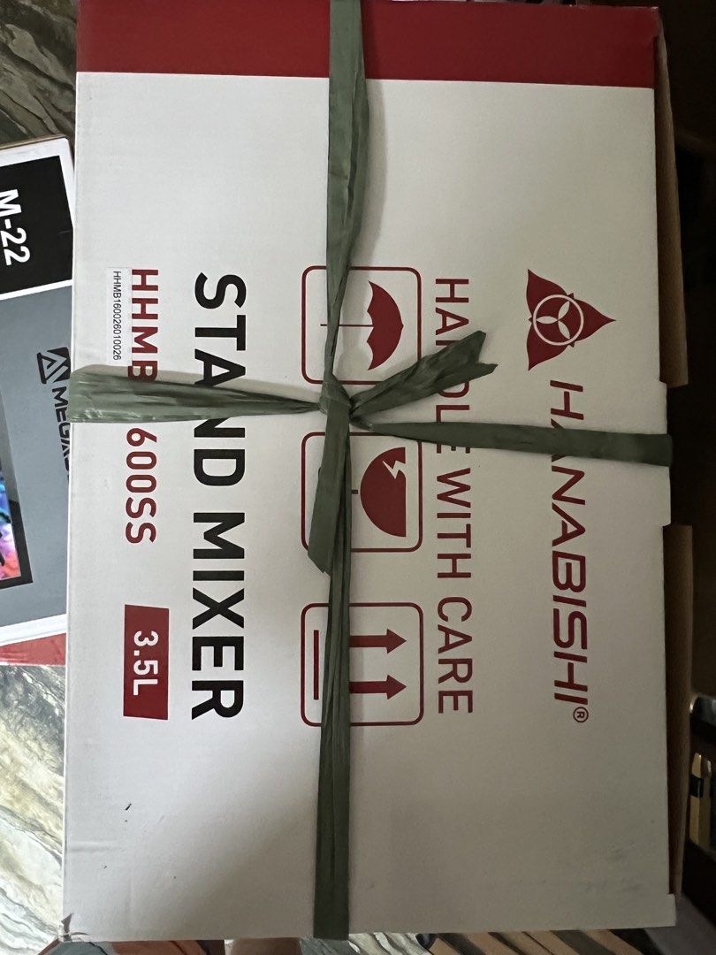 Hanabishi Mixer (Category: Hand & Stand Mixers) located in San Rafael. Submitted by ohjstnhere (Listing ID 1466634096, Image 2). Description: Slightly negotiable Wedding gift. Need to dispose .