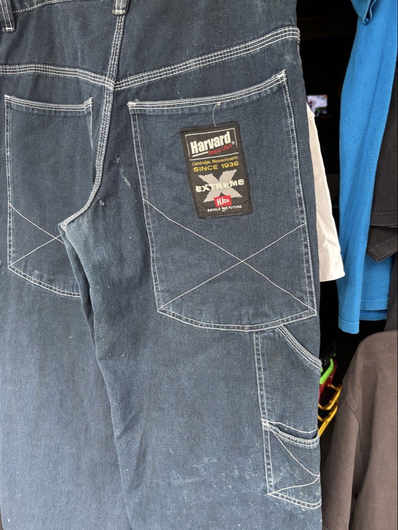 Harvard Big Pocket Elepant Carpenter Pants (Category: Jeans) located in Manila. Submitted by luxstreetwearzcasual (Listing ID 1466706122, Image 3). Description: 36” waist 37.5” length 13” hem In good condition Super Baggy.
