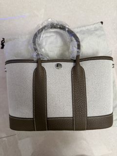 （分類：）位於 。 由 ok-shop 提交（商品編號 1466590986，圖片 1）。簡介： 。
