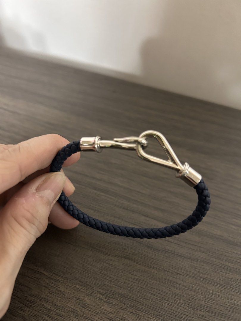 Hermes pre-owned Jumbo braided ( navy blue) (Category: Luxury Accessories) located in Quezon City. Submitted by lunamond (Listing ID 1466716943, Image 2). Description: New Hermes pre-owned jumbo braided navy blue , classic design fits for unisex.