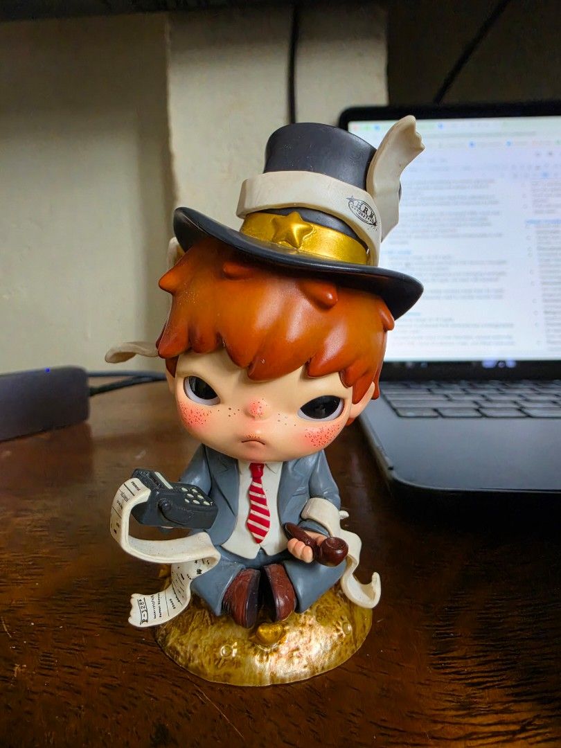 Hirono Businessman (Category: Designer & Blind Box Toys) located in Paranaque City. Submitted by kantine14 (Listing ID 1466591718, Image 2). Description: With card No box and foil.