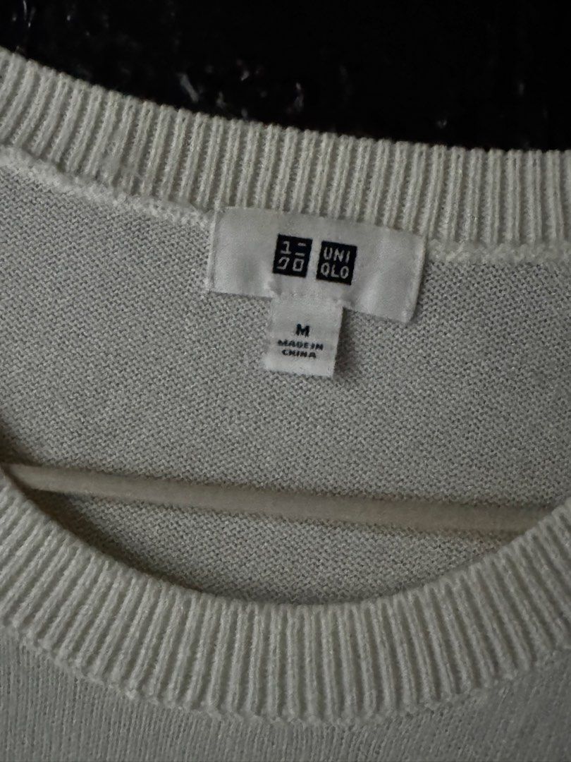 H&M longsleeves (Category: Longsleeves) located in Manila. Submitted by javerzosa (Listing ID 1466768441, Image 2). Description: .