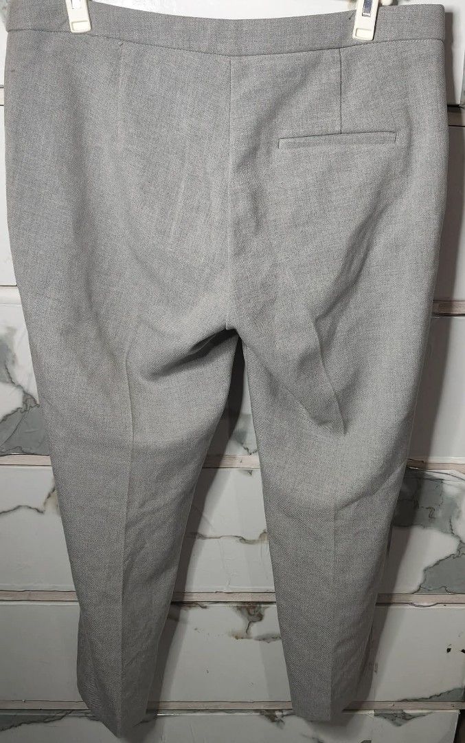 H&M TROUSER PANTA 36 (Category: Trousers) located in Quezon City. Submitted by ahyazheabea (Listing ID 1466698452, Image 2). Description: .