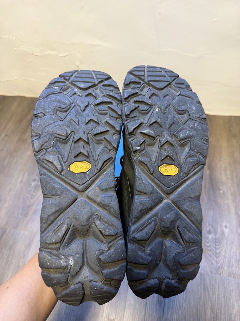Hoka Anacapa Low GTX Black Mens Size US11.5 （分類：波鞋）位於 Hong Kong。 由 c_f_d_f_c 提交（商品編號 1466662062，圖片 2）。簡介： Hoka Anacapa Low GTX (Black) in US 11.5 / EU 46. Waterproof trail shoes with Vibram outsoles. Worn a few times, excellent tread condition. Includes original box.。