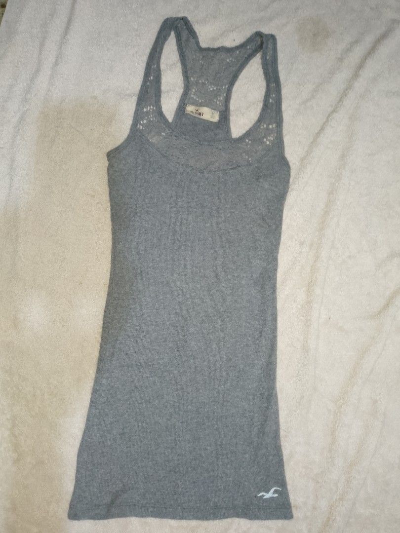HOLLISTER LACED TANK TOP (Category: Sleeveless) located in Binan City. Submitted by retrordinary (Listing ID 1466657752, Image 1). Description: .