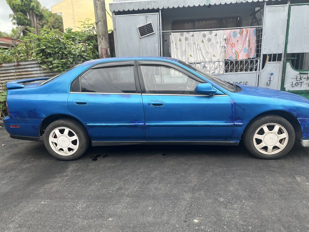 Honda Accord 2.0 (A) (Category: Used Cars) located in Manila. Submitted by rarepenguin_a3187c (Listing ID 1466262061, Image 2). Description: 🚗 FOR SALE: HONDA ACCORD — ₱35k NEGOTIABLE 🔥 Baka ito na ang hanap mong affordable Honda! 💯 Perfect for daily use, project car, or pang-personal na sasakyan. ✅ Honda Accord ✅ ₱40k— NEGOTIABLE ✅ Actual unit nasa pictures ⚠️ Aircon needs repair / hindi gumagana ⚠️ Used vehicle — may normal signs of wear 📌 