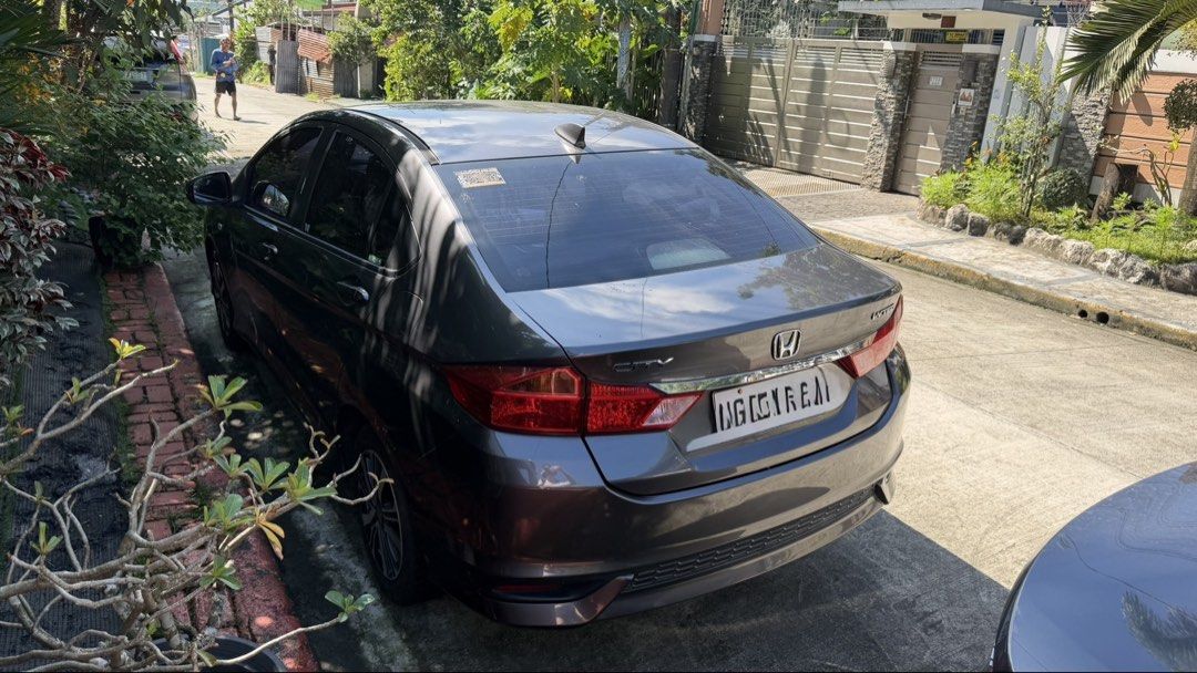 Honda City 1.5 VTEC (A) (Category: Used Cars) located in Manila. Submitted by elsv_ (Listing ID 1466668529, Image 2). Description: Honda City 2020 - Automatic Transmission 33k odo.