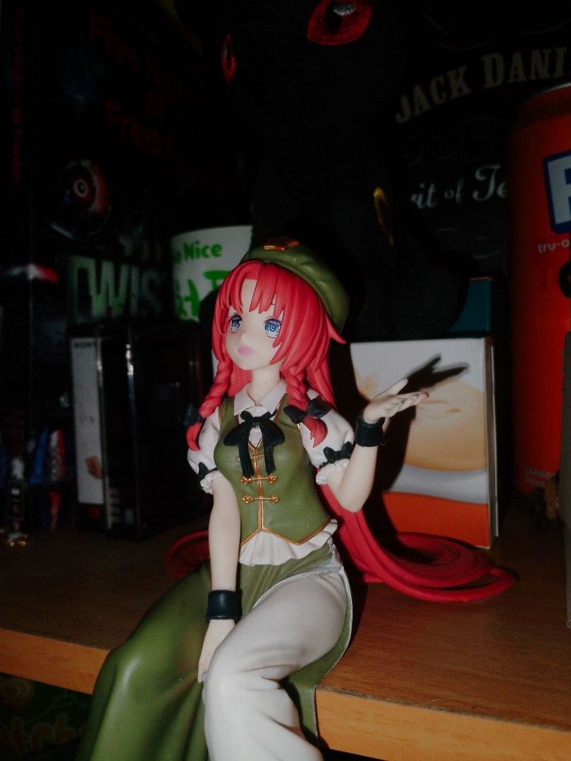 Hong Meiling (Category: Figurines & Statues) located in Manila. Submitted by xoxo_aizawa (Listing ID 1466668019, Image 2). Description: BELLO! selling my cutesy noodle stopper :3 Original: 850 Price: 520 Condition: Like new Hong Meiling from Touhou Project Series Brand: FuRyu Type: Noodle stopper Height: 14cm 📍 Pandacan, Manila ★ DM me if interested! ★.
