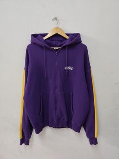 (Category: ) located in . Submitted by arj-thriftstore93 (Listing ID 1466668799, Image 1). Description: .
