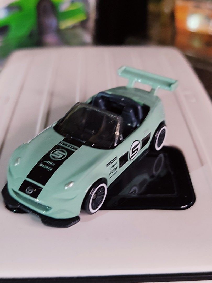 Hot Wheels 2015 Mazda MX-5 Miata // 80php (Category: Vehicle & Diecast Models) located in Quezon City. Submitted by edrielgp (Listing ID 1466661972, Image 1). Description: Hot Wheels 2015 Mazda MX-5 Miata // 80php loose Payment - gcash or gotyme Meet up by schedule Location: Wilcon City Center Visayas Ave., Quezon City J&T, LBC & Lalamove - SHIPPING everyday.